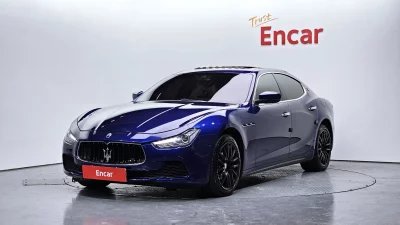 Maserati GHIBLI