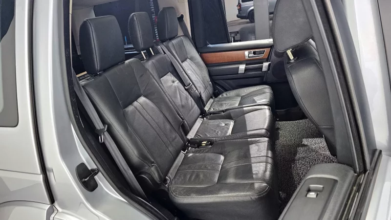 Land Rover DISCOVERY