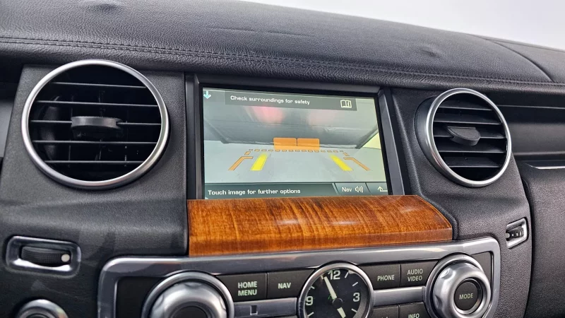 Land Rover DISCOVERY