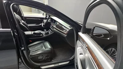 Genesis EQ900