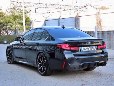 BMW M5