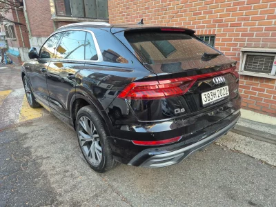 Audi Q8