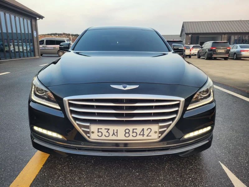 Hyundai Genesis