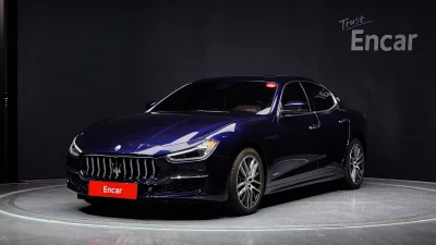 Maserati GHIBLI