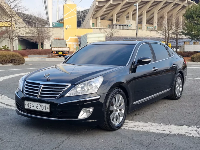 Hyundai Equus