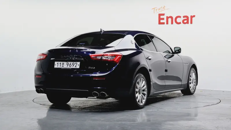 Maserati Ghibli