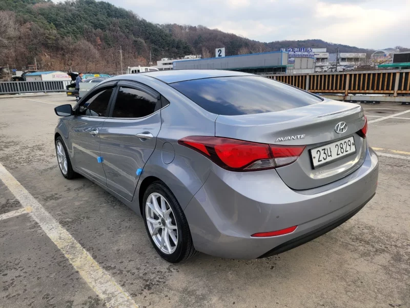 Hyundai AVANTE