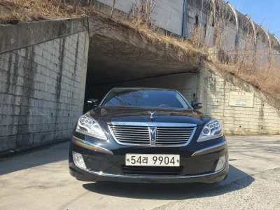 Hyundai Equus