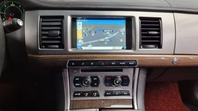 Jaguar XF