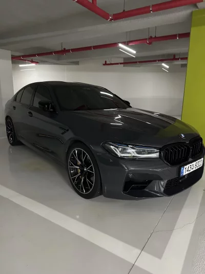 BMW M5