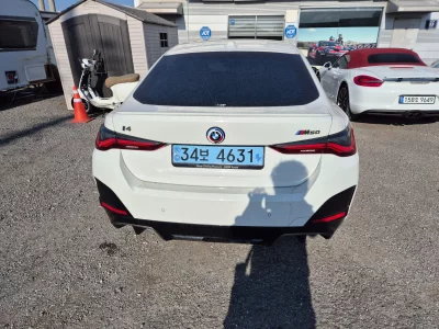 BMW i4