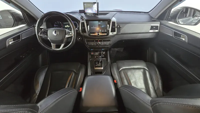SsangYong Rexton Sports