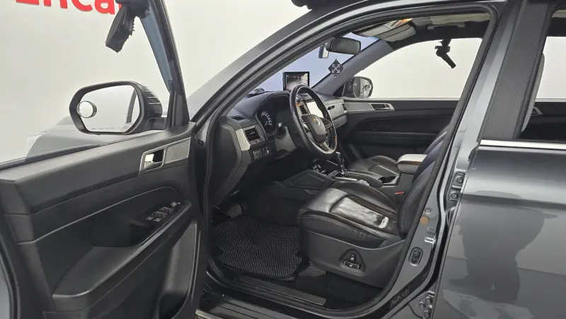 SsangYong Rexton Sports