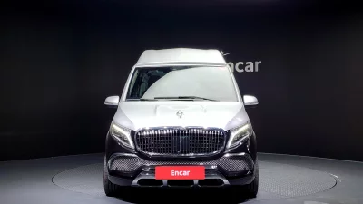 Mercedes-Benz V-Class