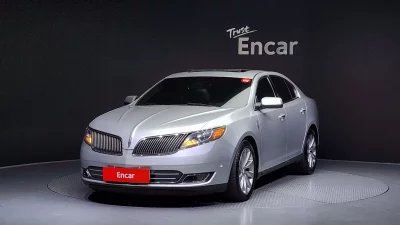 Lincoln MKS