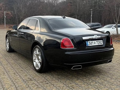 Rolls-Royce GHOST