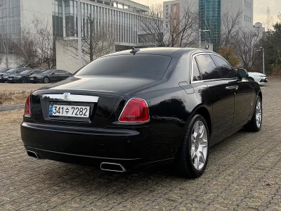 Rolls-Royce GHOST