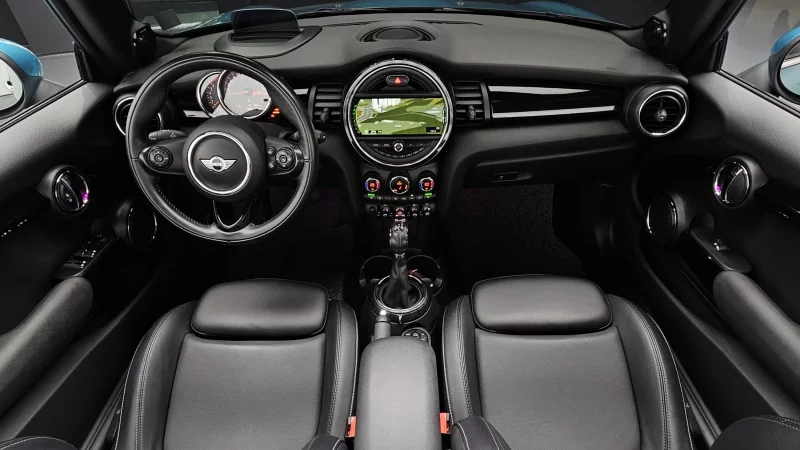 MINI Cooper Convertible