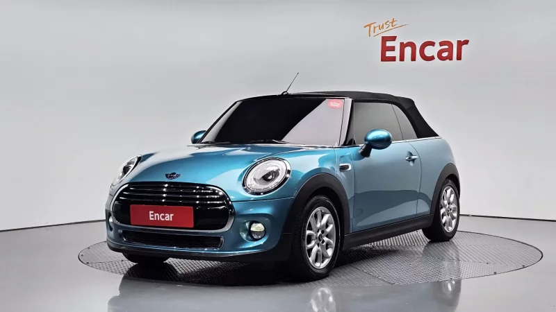 MINI Cooper Convertible