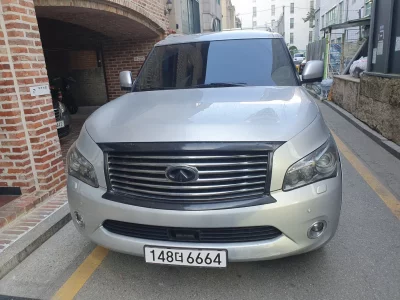 Infiniti QX