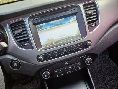 Kia Carens