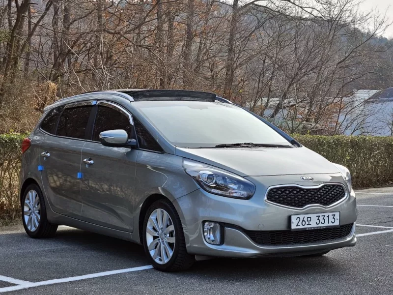 Kia Carens