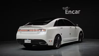 Lincoln MKZ