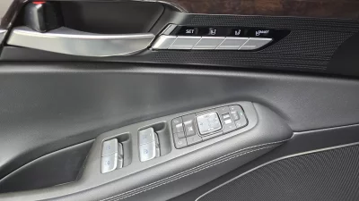 Genesis EQ900