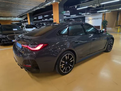 BMW i4