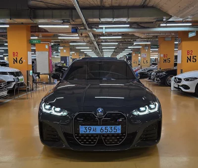 BMW i4