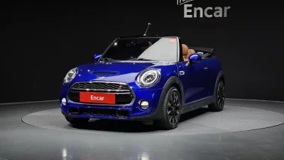 MINI Cooper Convertible