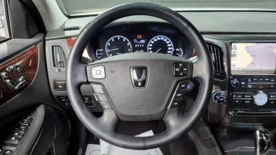 Hyundai Equus