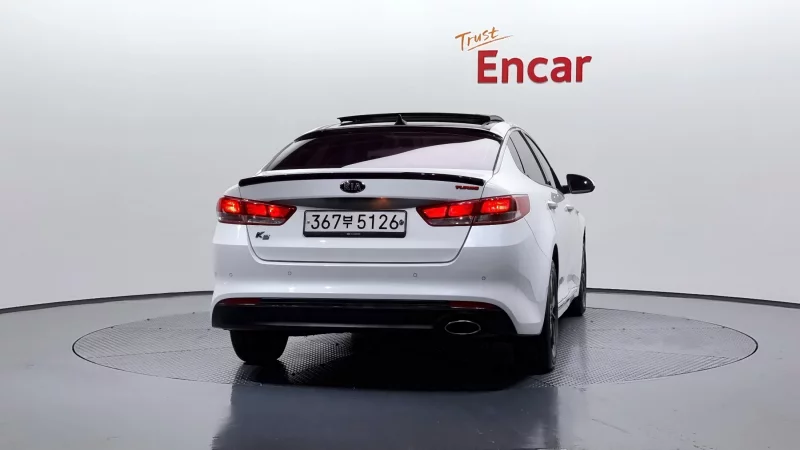 Kia K5