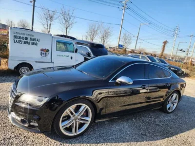 Audi S7