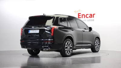 Cadillac XT6