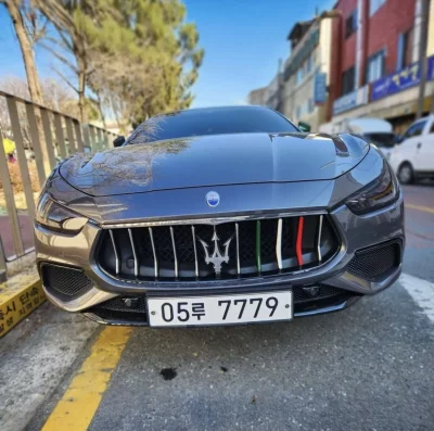 Maserati GHIBLI