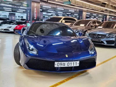 Ferrari 488