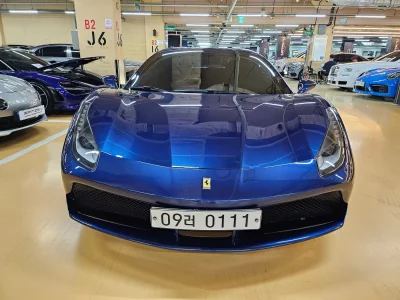 Ferrari 488