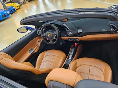 Ferrari 488