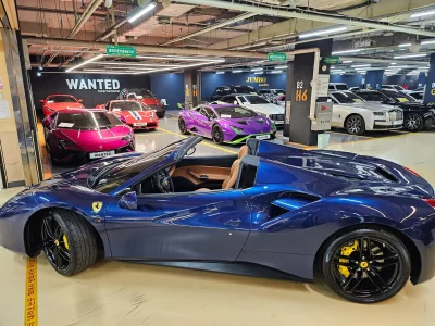 Ferrari 488