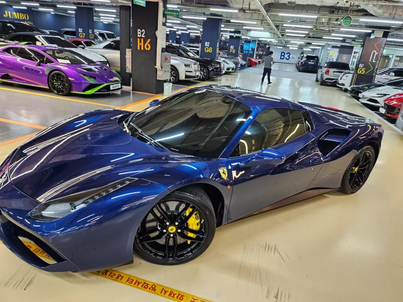 Ferrari 488
