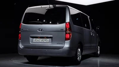 Hyundai Starex