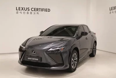 Lexus RZ