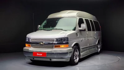 Chevrolet Express Van