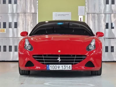 Ferrari CALIFORNIA