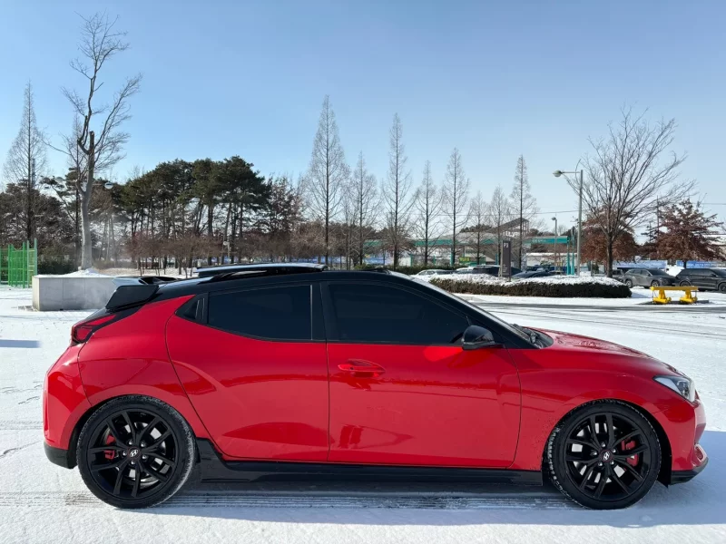 Hyundai Veloster