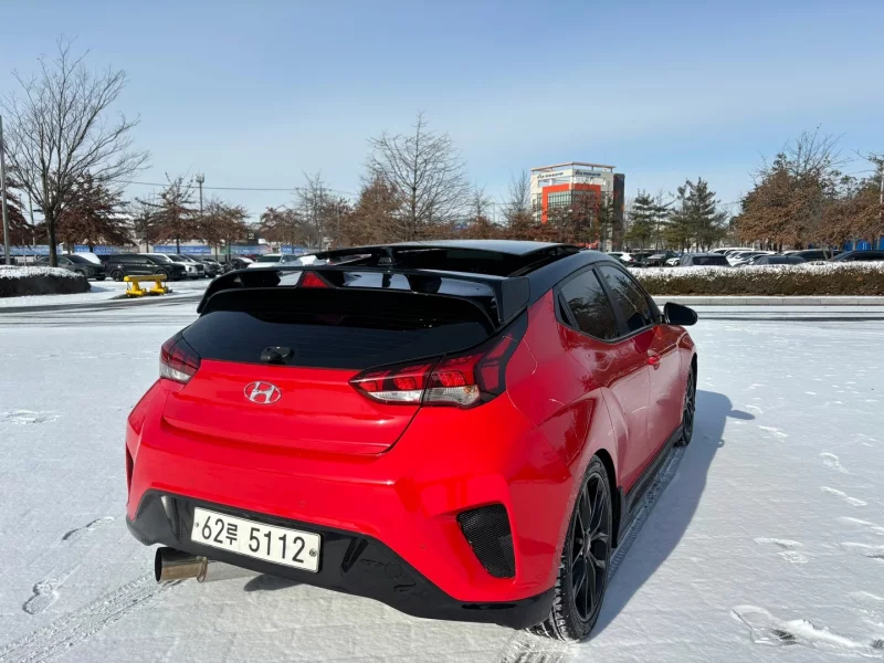 Hyundai Veloster