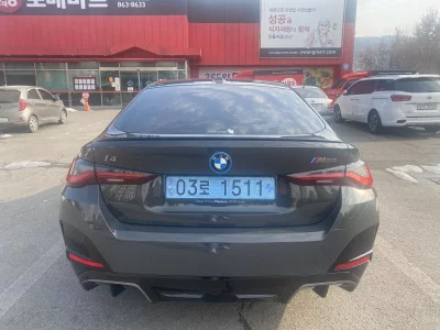 BMW i4