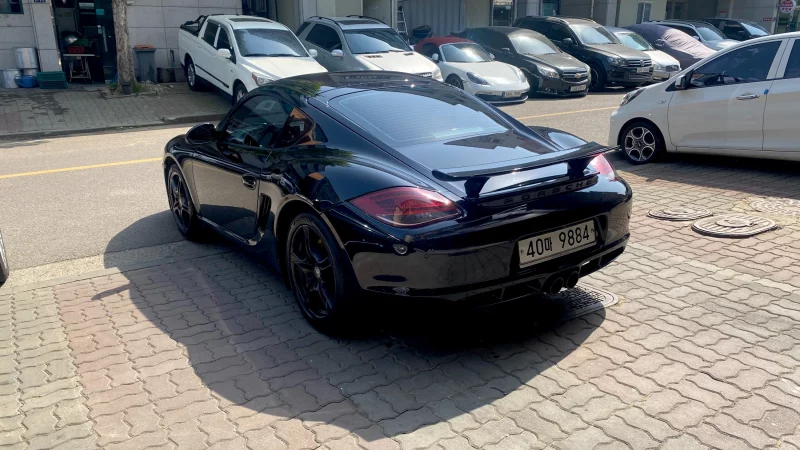Porsche CAYMAN