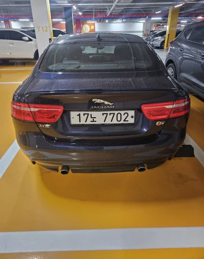 Jaguar XE